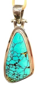 lot 28 image: Beautiful Sterling Silver and Turquoise Pendant