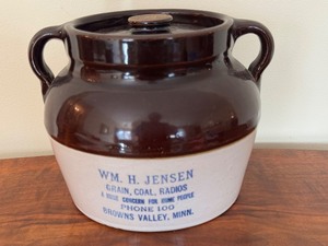 lot 40B image: Vintage WM H. Jensen Crock  Bean Pot