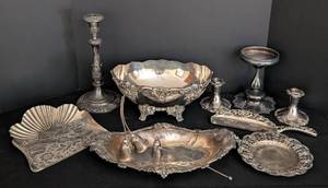 lot 218 image: Vintage Silver Plated Servingware