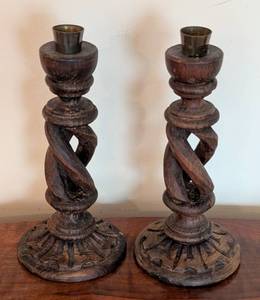 lot 325 image: Pair of Twist Carved Wood Candleholders
