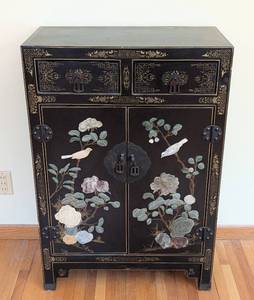 lot 41 image: Asian Lacquer and Hard Stone Inlaid Cabinet