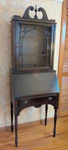 lot 44 image: Petite Mahogany Glass Secretary Hutch