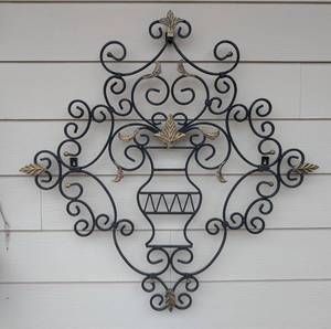 lot 160 image: Pair of Decorative Metal Outdoor Wall Hangings
