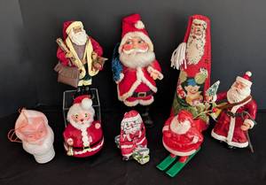 lot 151 image: Assorted Vintage Santa Figurines