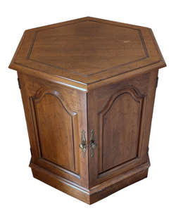 lot 120 image: Vintage Wood Storage Accent Table