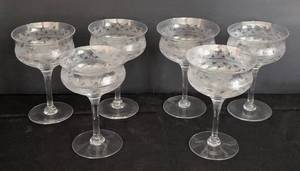 lot 112 image: Vintage Fostoria Etched Champagne Glass Set