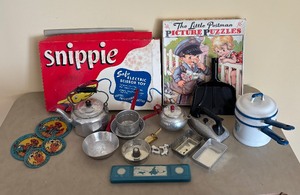 lot 364 image: Vintage Childrens Toys including Snippie, Pot, Pans, Iron, Paint Set and More