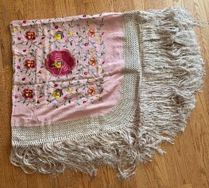 lot 365 image: Pretty Vintage Pink Tablecloth with Fringed Edges