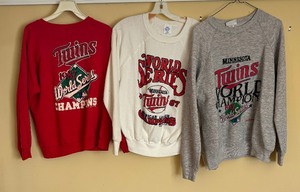 lot 369 image: Three Vintage Minnesota Twins Baseball Sweatshirts