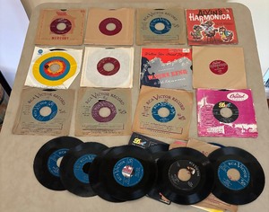 lot 389 image: Variety of 45s Record Albums including I Get Ideas, I Love You Truly, Unless, Eccentric and More