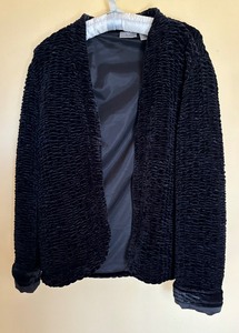lot 411 image: Chicos Black Size 1 Jacket