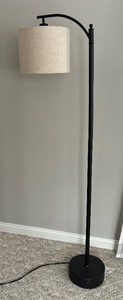 lot 25 image: Classy Floor Lamp