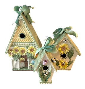 lot 72 image: Three Mud Pie Decorative Birdhouses