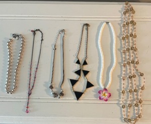 lot 96 image: Six Stylish Necklaces