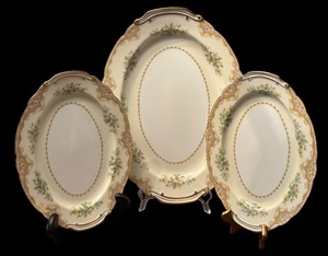 lot 262 image: Vintage Noritake Iris Serving Platters