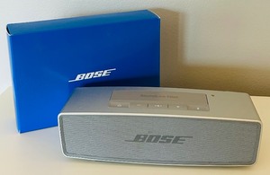 lot 212 image: Bose SoundLink Mini