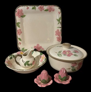 lot 330 image: Vintage Franciscan Desert Rose Serving Platter, Bowls, SaltPepper Shakers and Creamer Pitcher