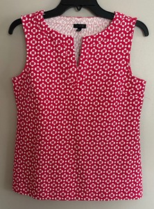 lot 350 image: Pretty Talbots Sleeveless Shirt Size XS