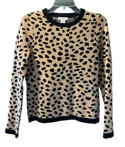 lot 423 image: Animal Print Size Small Sweater by Halston