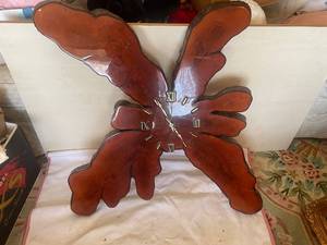 lot 2 image: Unique Wooden Wall Clock