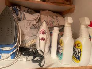 lot 27 image: Collection of Household Towels and Cleaning Supplies