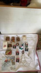 lot 36 image: Assorted Vintage Christmas Ornaments and Decorations Set
