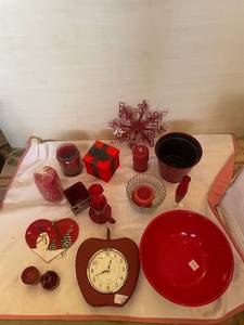 lot 44 image: Collection of Red Vintage Home Decor Items