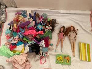lot 163 image: Collection of Dolls with Assorted Clothing and Accessories