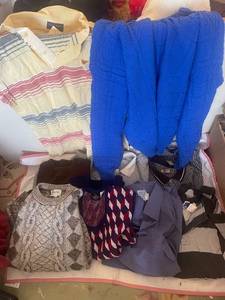 lot 166 image: Assorted Collection of Mens Sweaters and Pullover Shirts - Size XL