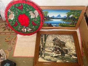 lot 175 image: Set of 2 Framed Art Prints with Quilted Christmas Wall Hanging
