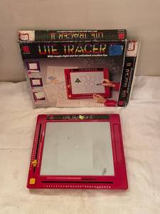 lot 193 image: Hobbycraft Lite Tracer II Light Box Art Tool