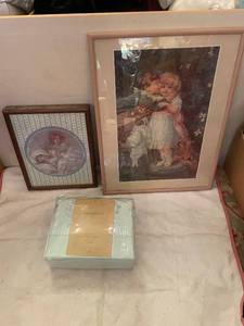lot 197 image: Framed Vintage Prints of Children and Highgate Manor Cal King Sheet Set