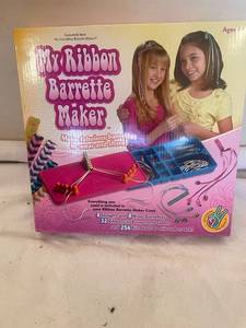 lot 235 image: My Ribbon Barrette Maker Kit - Create 8 Barrettes with Ribbons and Beads