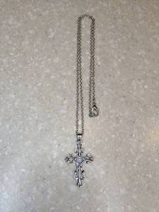 lot 420 image: New Blue Heart Cross Hollow Pendant Necklace P