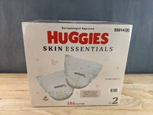 lot 45G image: Brand New Huggies Skin Essentials Diapers Size 2 (12-18 lbs), 186 Count N