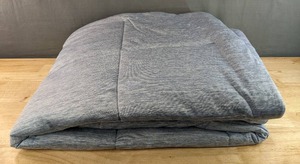 lot 78 image: Brand New Hudson & Main FullQueen Comforter Blue N