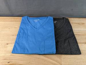 lot 92 image: Brand New Amazon Essentials 2-Pack V-Neck Short Sleeve T-Shirts Mens Size XL Blue and Gray N