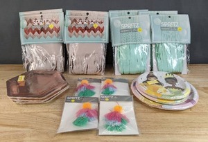 lot 227 image: Brand New 8 Spritz Backdrop 3 ft. x 8 ft., 30 Spritz 8.1 Snack Plates, 4 Spritz Bows, 16 Disney Princess 6 34 Plates and 8 Disney Princess 8 58 Plates N