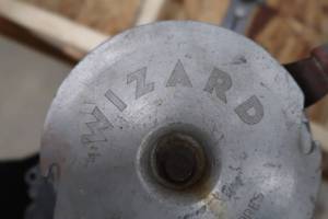 lot 30 image: VINTAGE WIZARD 2HP OUTBOARD BOAT MOTOR