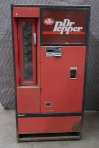 lot 37 image: VINTAGE DR PEPPER VENDALATOR VENDING MACHINE