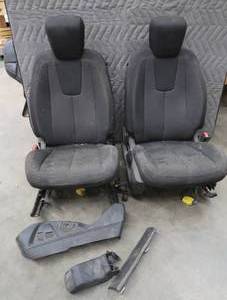lot 55 image: USED MAGNA INTERNATIONAL BUCKET SEATS