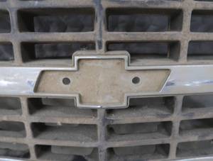 lot 57 image: CHEVY GRILL ASSEMBLY