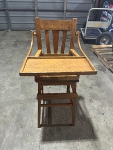 lot 28 image: Old High Chair