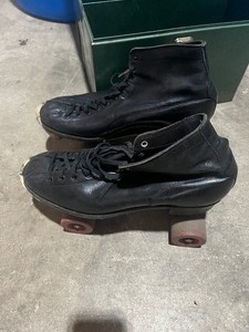 lot 30 image: Vintage Roller Skates
