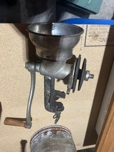 lot 34 image: Meat Grinder