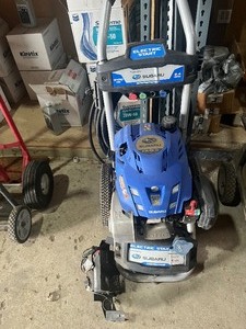 lot 44 image: Pressure Washer For Parts or Repair