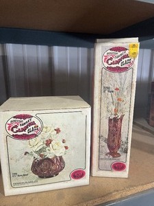 lot 62 image: 2 Carnival Glass pieces in boxes