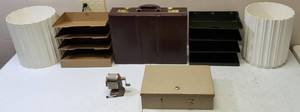 lot 38 image: Vintage Office Items (View Photos)
