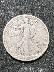 lot 71 image: 1927-S US WALKING LIBERTY HALF DOLLAR