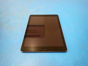 lot 20 image: Apple&nbspiPad Air 1st Gen A1474  16GB of storage  WIFI Only  Includes Charging Cable &nbspScratch on top right of screen